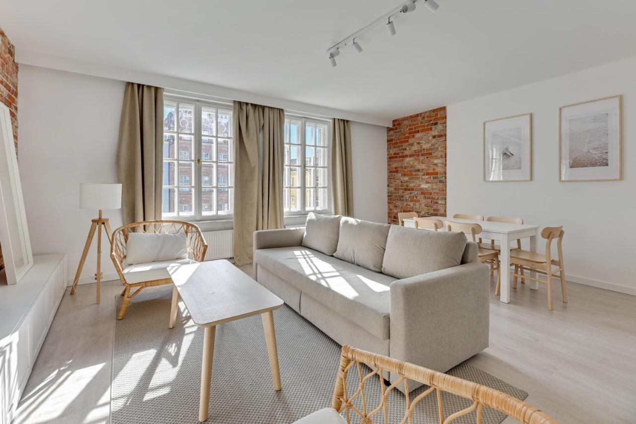 Comfort Apartments Dlugi Targ Gdańsk Exteriör bild